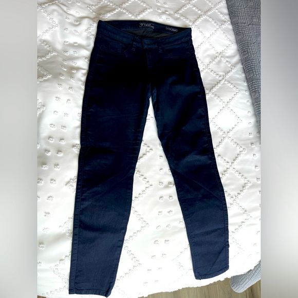 Guess Brittany Jegging - Picture 1 of 4